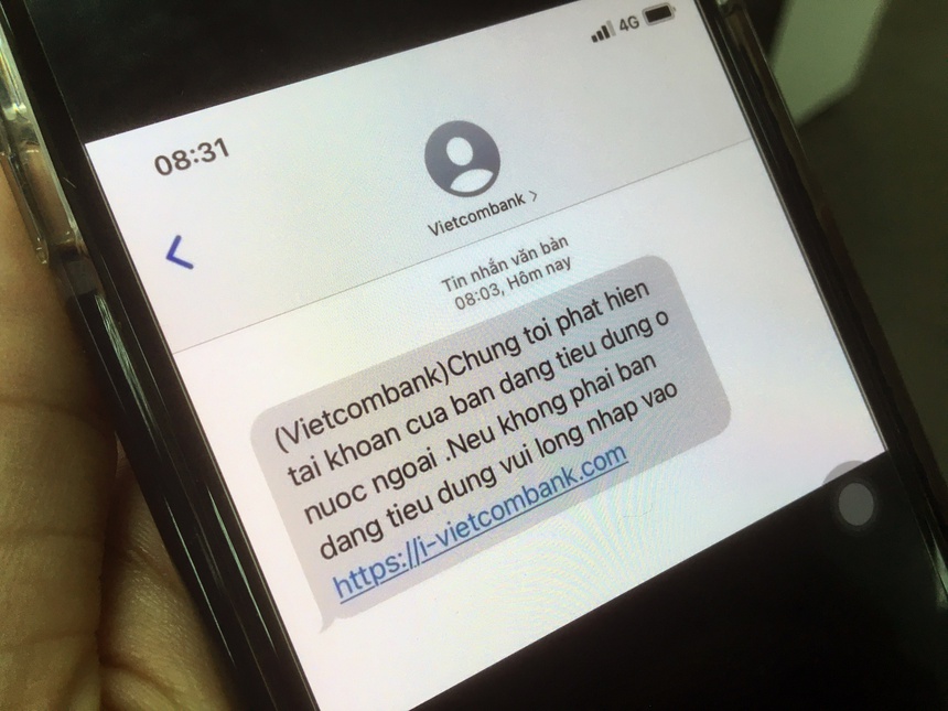 Tin nhắn giả mạo ngân hàng ở Việt Nam có thể được thuê từ darkweb