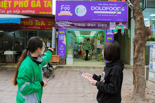 Ngắm nhìn các cửa hàng truyền thống trước và sau khi 'lột xác' cùng F99Shop