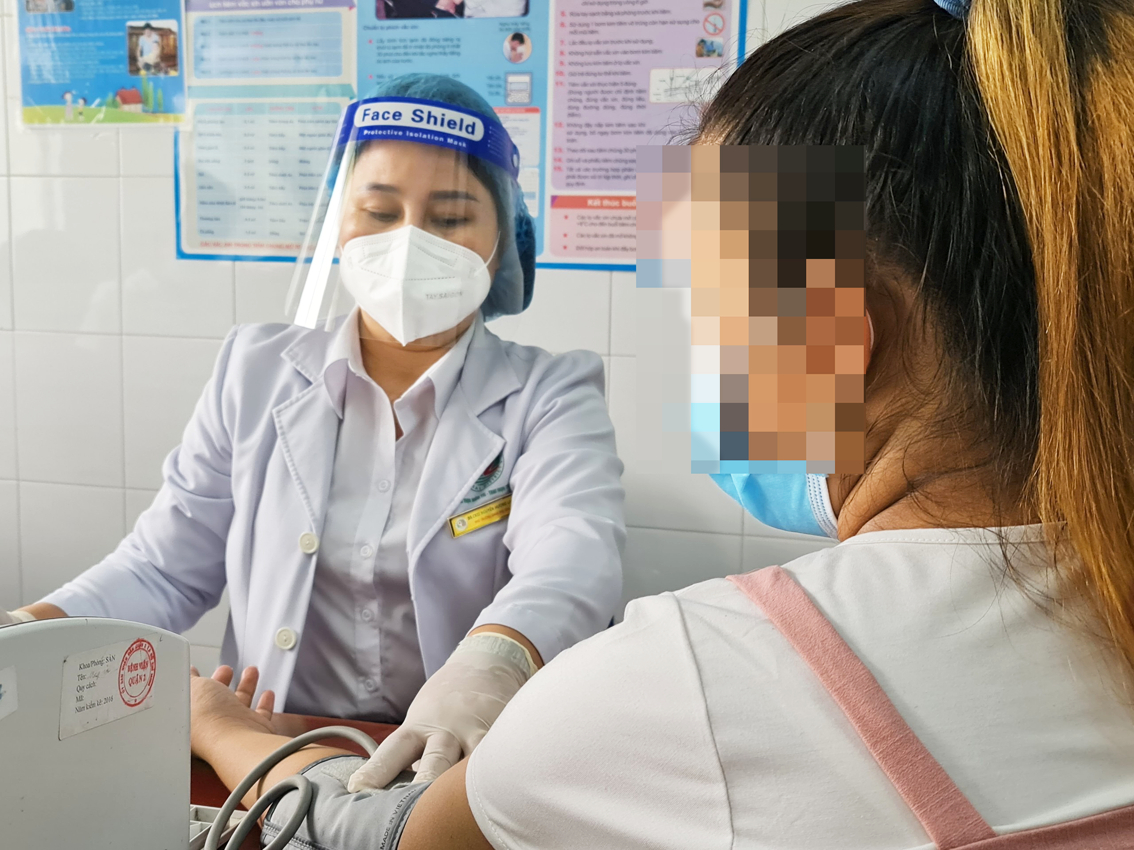 Đừng xem nhẹ bệnh phụ khoa ở bé gái
