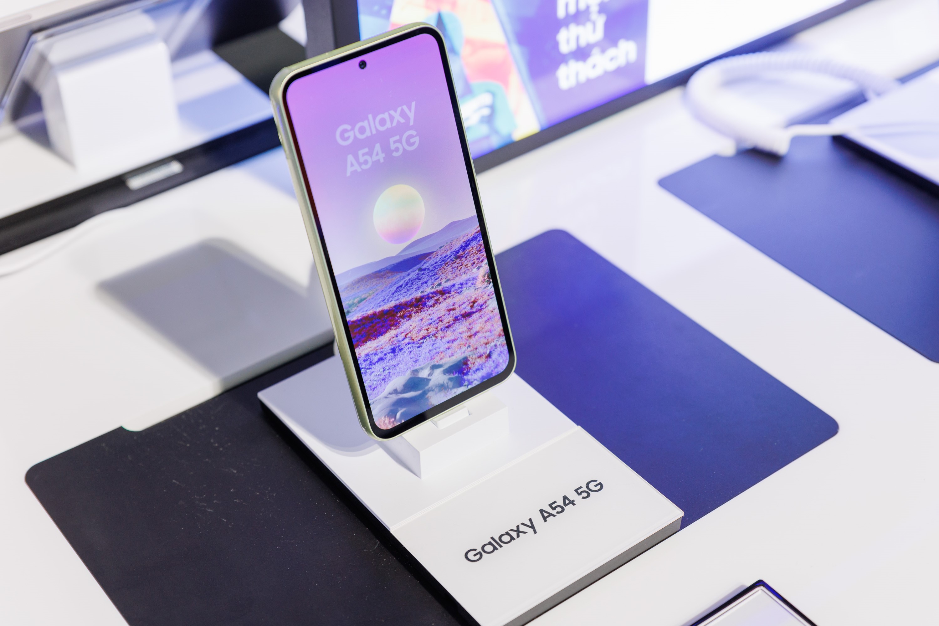  Samsung ra mắt thế hệ Galaxy A54 5G, A34 5G và A14 LTE mới: Trải nghiệm vượt trội, cân mọi thử thách