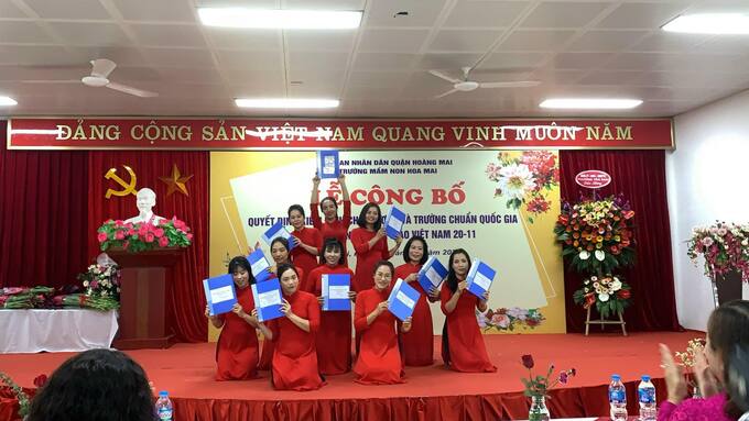 Trường mầm non Hoa Mai – Hà Nội tổ chức lễ kỷ niệm ngày Nhà giáo Việt Nam