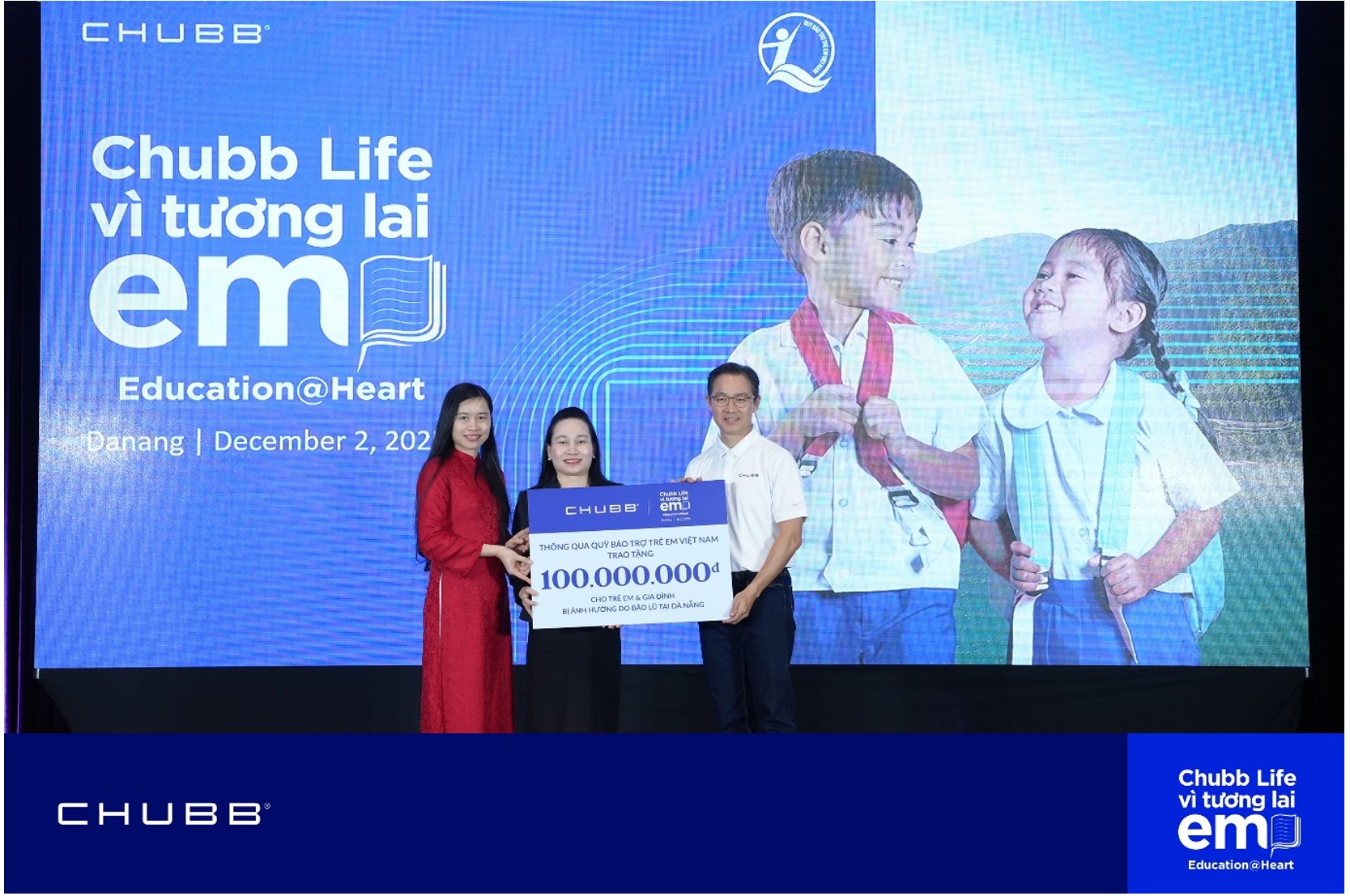 “Chubb Life – Vì Tương Lai Em” san sẻ với trẻ em khó khăn và chịu ảnh hưởng bởi bão lũ